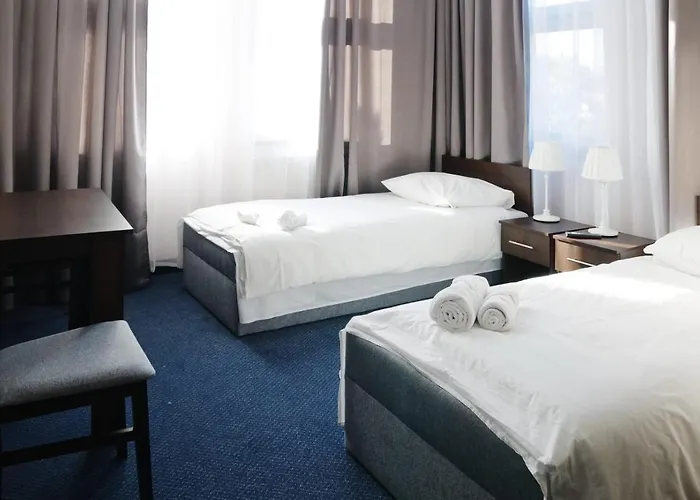 Baza Hotelowa Bobrowiecka 9